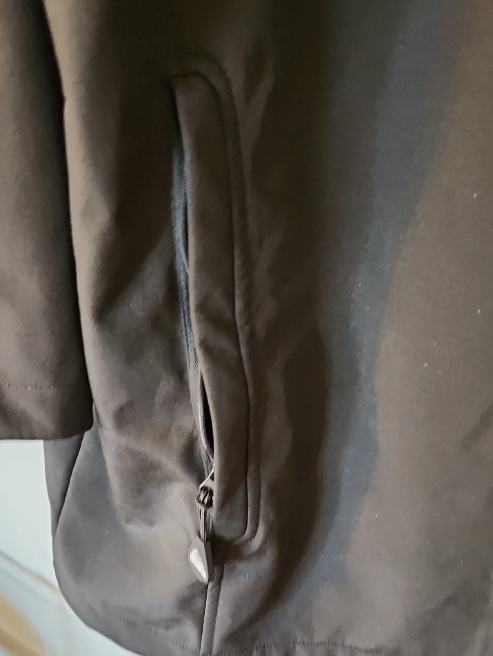 Itasca Soft Shell Jacket. - Picture 3 of 8